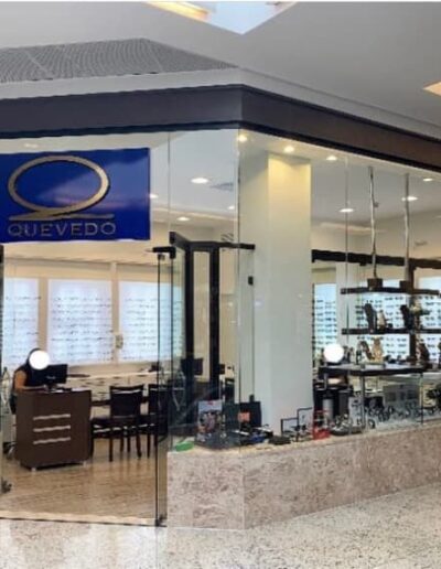 entrada de loja em shopping